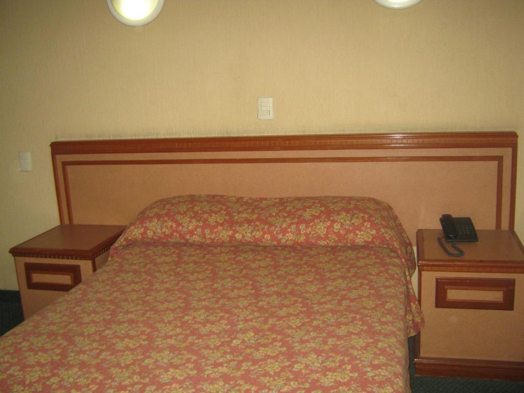 מקסיקו סיטי Hotel Antillas חדר תמונה